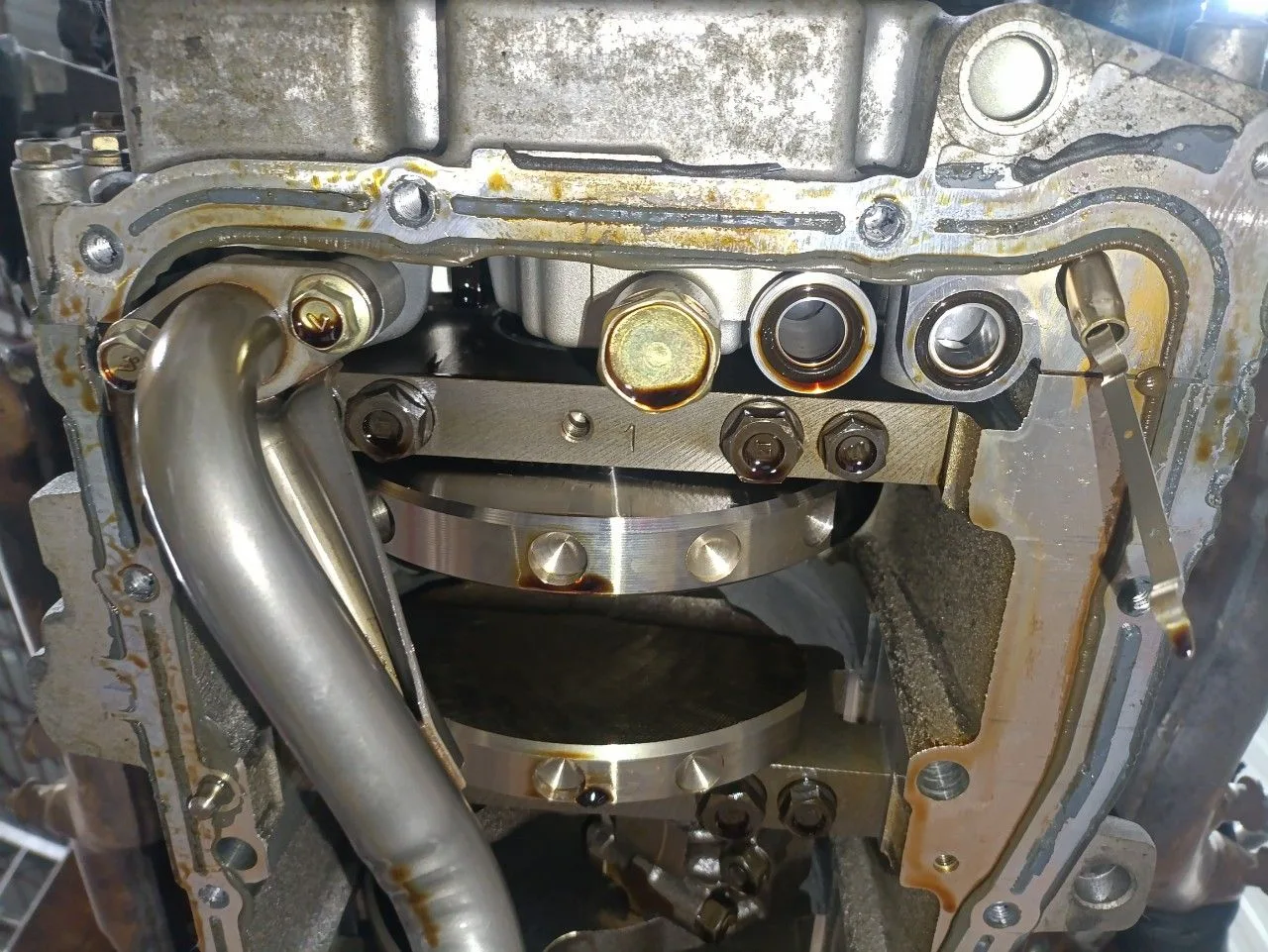 Контрактный V8 Nissan VK45DE — агрегат надежный, но требующий строгой дефектовки перед покупкой. В н