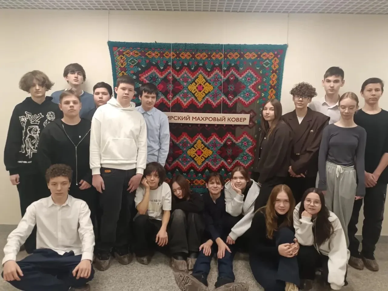 ИМЕНЕМ РОДИНЫ   В преддверии Дня защитника Отечества ученики 9Е класса посетили Музей имени И. Я. Сл