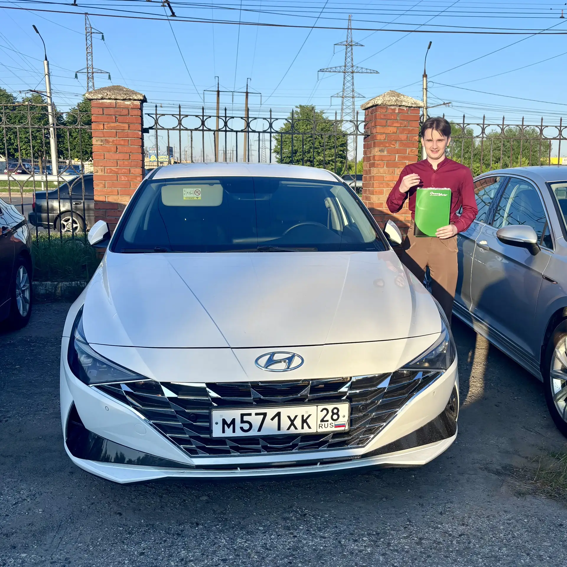Руслан из Новочебоксарска стал владельцем Hyundai Elantra 2021 года 🚘✨