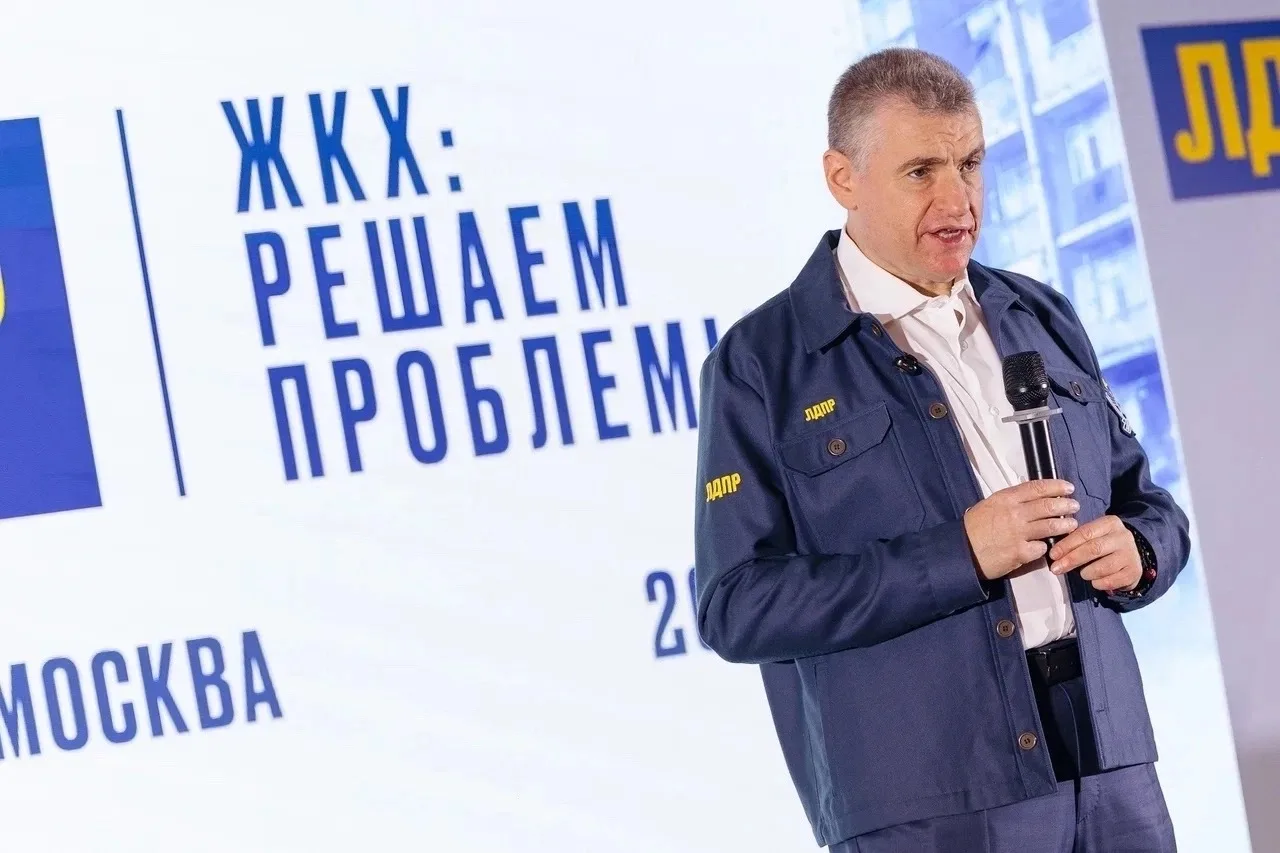 Жители Тамбовской области всё чаще жалуются на завышенные платежи и бездействие управля...