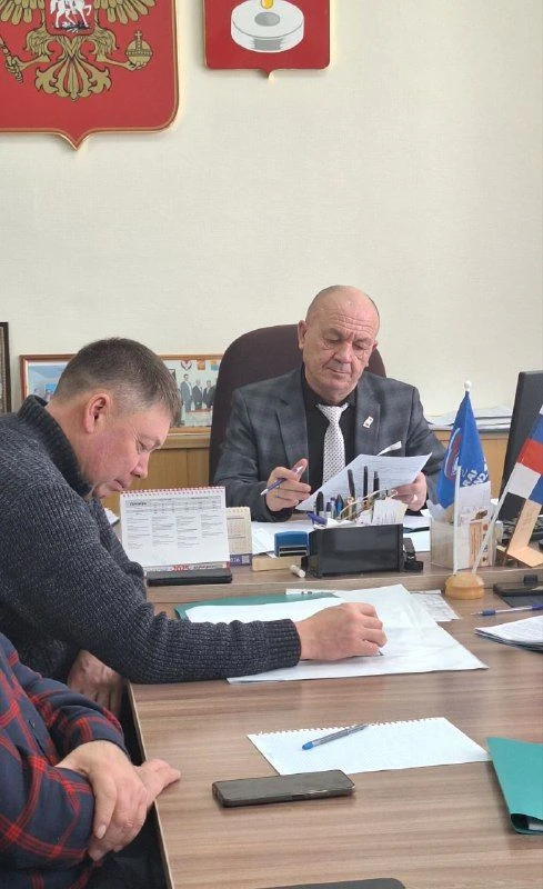 Под председательством Булата Абашева состоялось заседание  Президиума Совета депутатов....