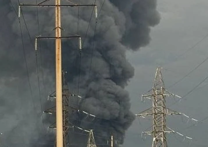 ⚡️⚡️❗️Три человека погибли при атаке БПЛА в соседней Удмуртии — ещё два человека, в том...