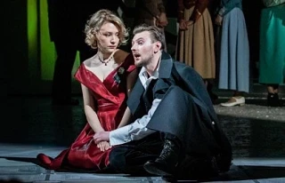 Сегодня Всемирный день театра 🎭  В театре есть что-то особенное: свет рампы, живой голос, ощущение, 