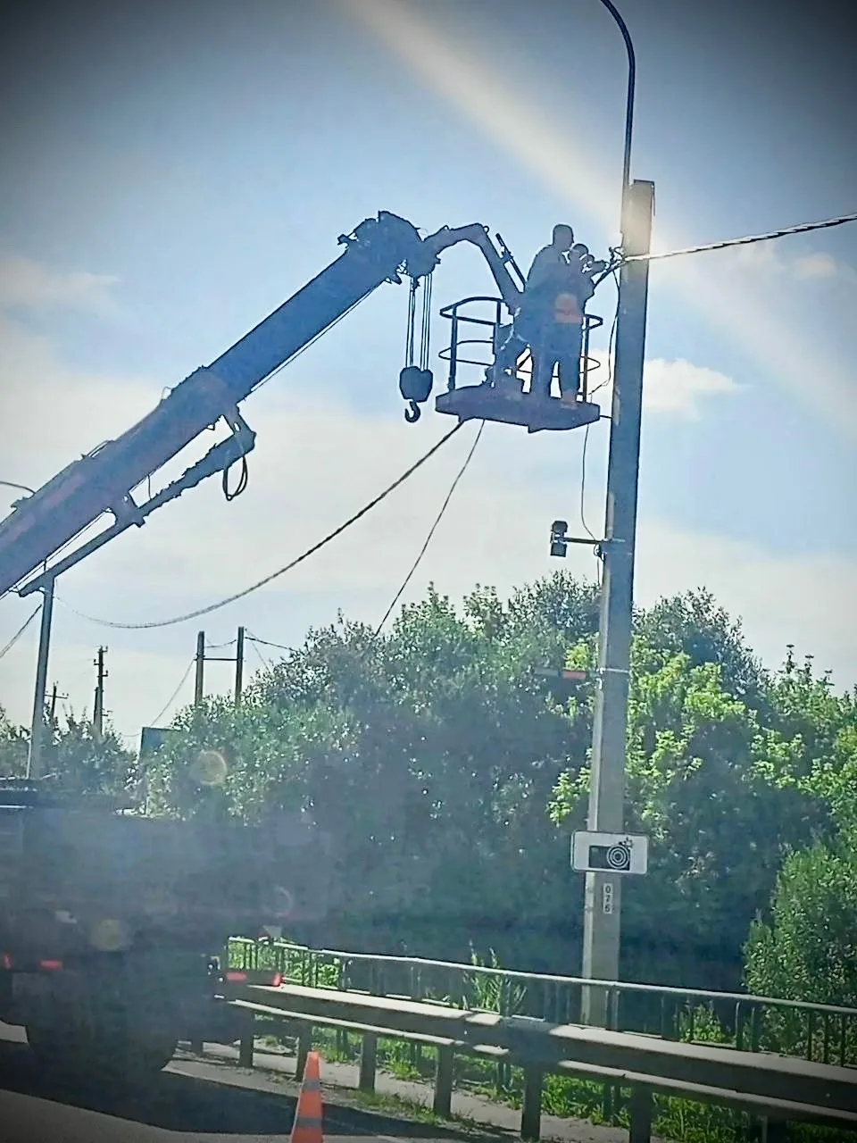 Камеру повесили  на  повороте на центр около МРЭО

 🔥ПРИСОЕДИНЯЙСЯ🔥

✅ВК ПОДСЛУШАНО АННА

✅МАХ ПОД