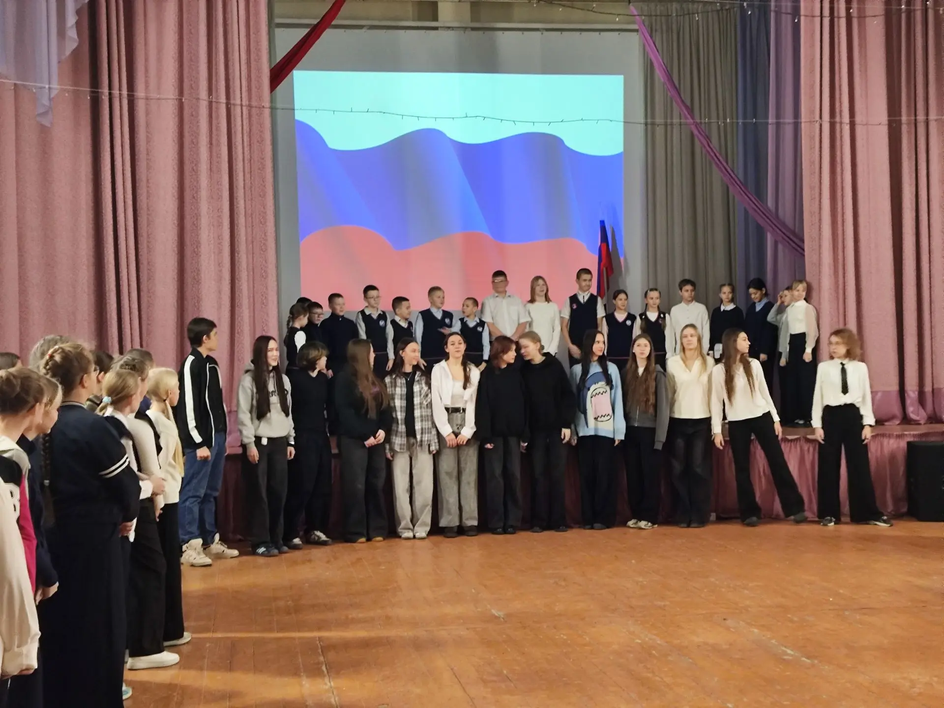 По инициативе президента Российской федерации В.В. Путина  2026 год провозглашен Годом единства наро