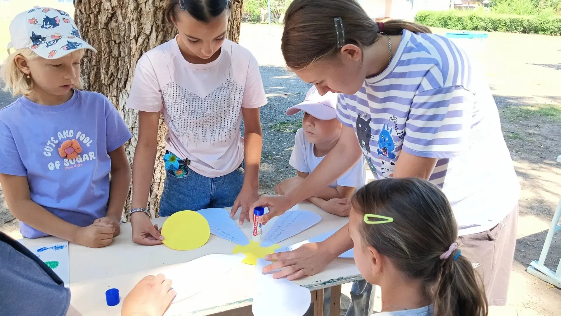 ☀️ «Семья — пять букв счастья»: как прошел наш квест ко Дню семьи!

В нашем пришкольном лагере сегод