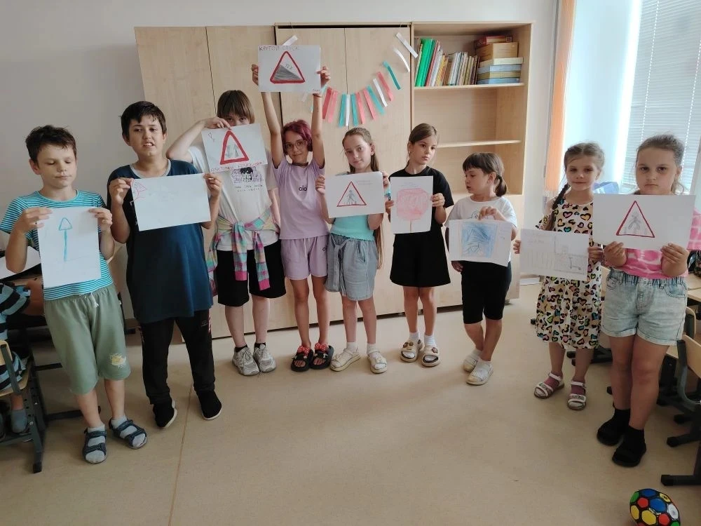 «Цирк приехал!» — под таким заголовком прошла игровая программа, которую подготовили сотрудники ДИ «