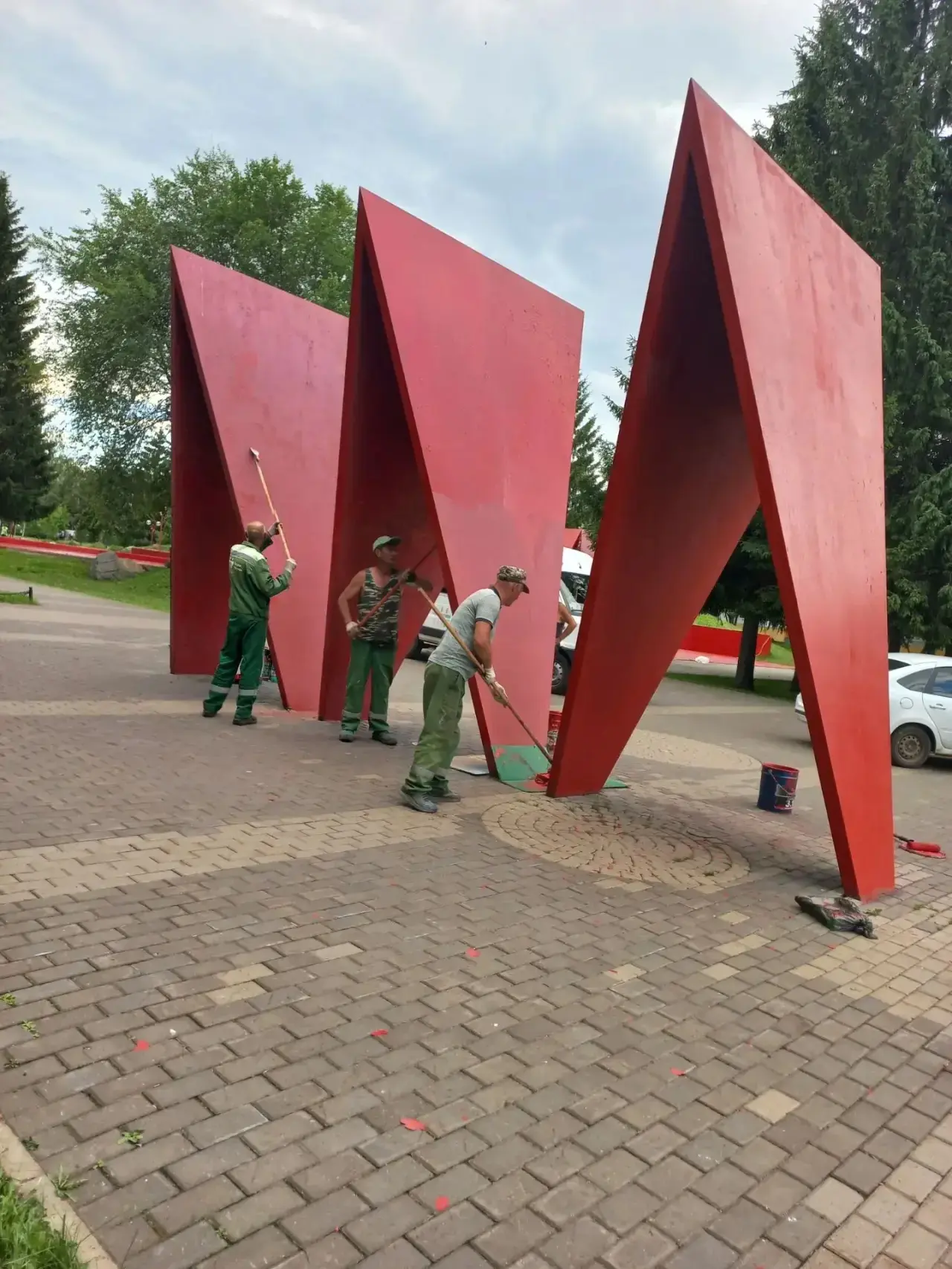 Работа кипит на Шишкинском бульваре⚡️