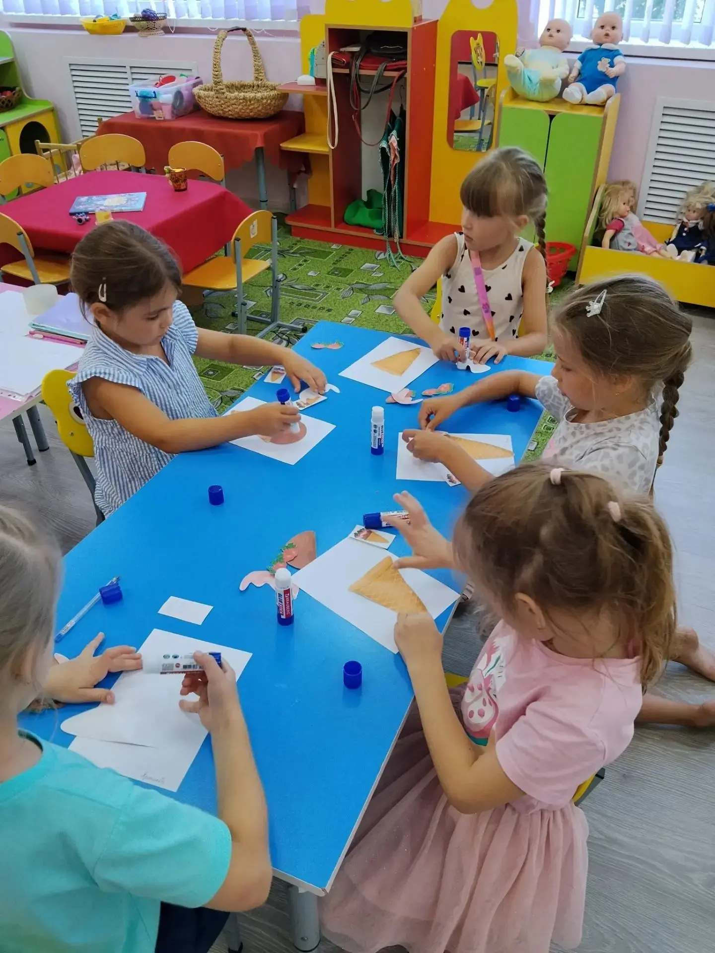 Летняя аппликация "Мороженое". Группа "Гномы"