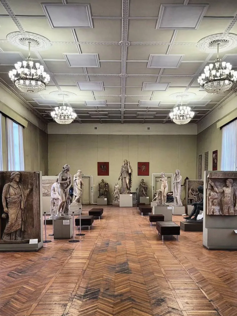 🏛 Музей античного искусства им. Цветаева в РГГУ  🗓 пн–пт 10:00–17:00 (вход до 16:00)  На шести этажа