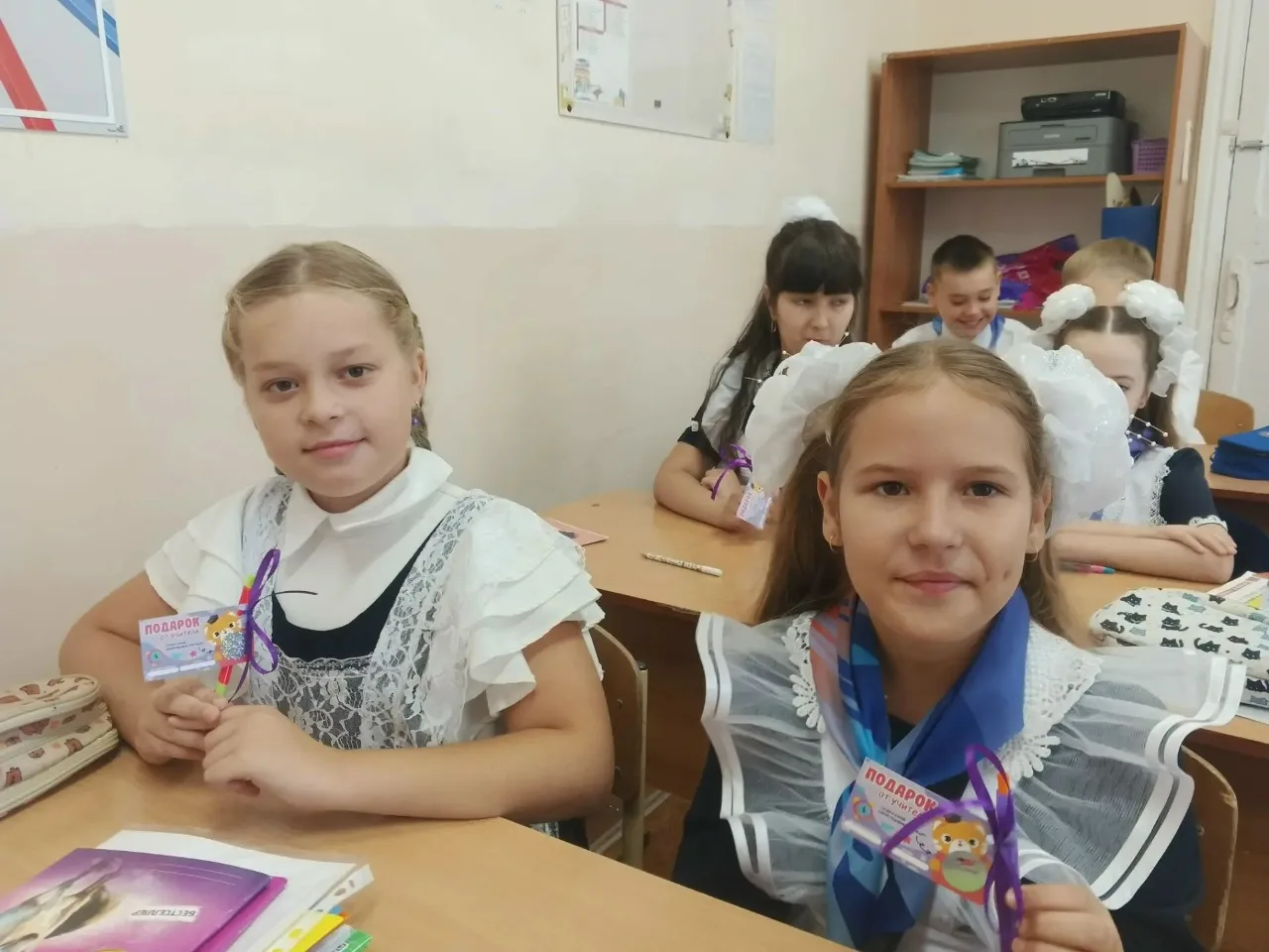 Поздравляем учеников 3-В класса и их классного руководителя Николенко М. В. с началом н...