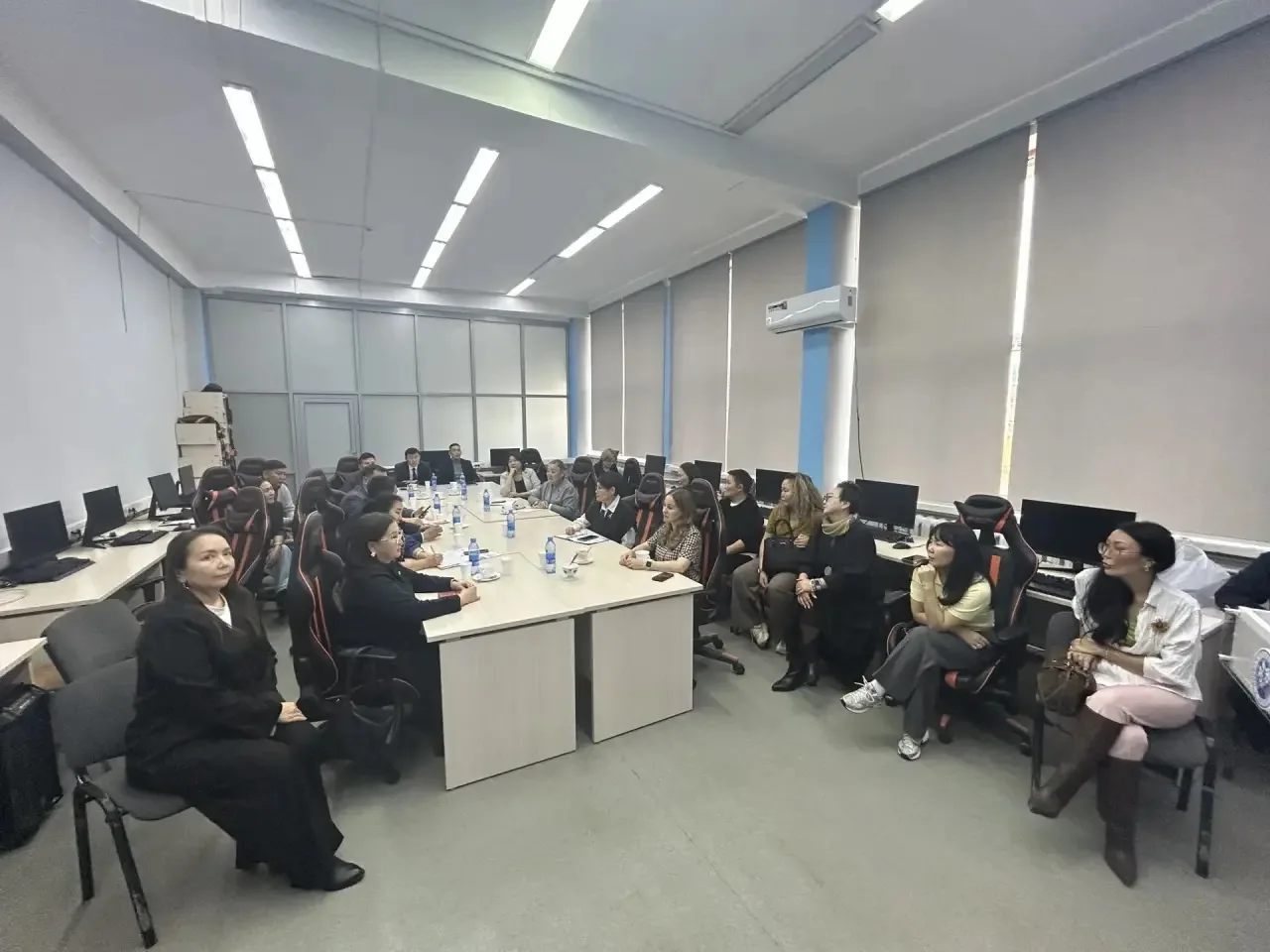 💼🤝🏻Сегодня на базе Якутского колледжа связи и информационных технологий имени П.И. Д...