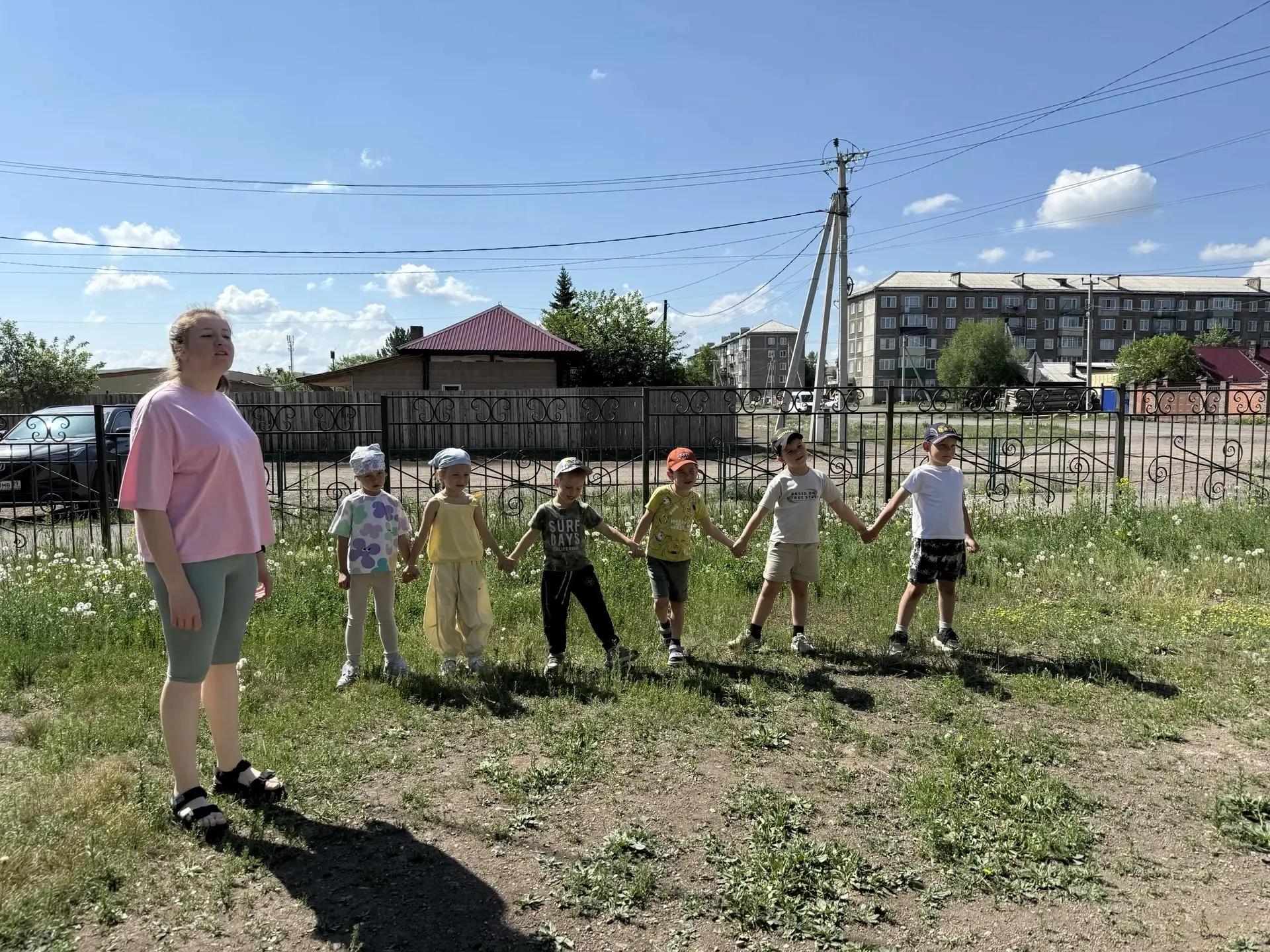 Самые крепкие цепи — это дружба! ❤️