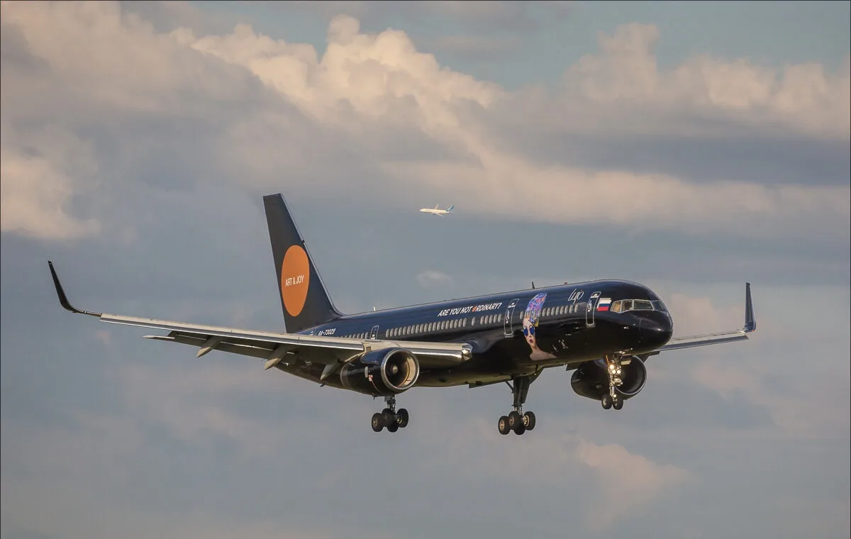 AZUR air Black Jet