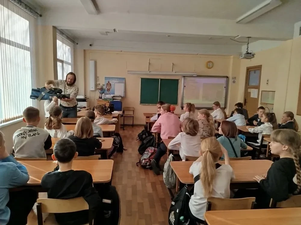 В лицее стало хорошей традицией приглашать родителей провести занятия с лицеистами.   🎥Сегодня учени