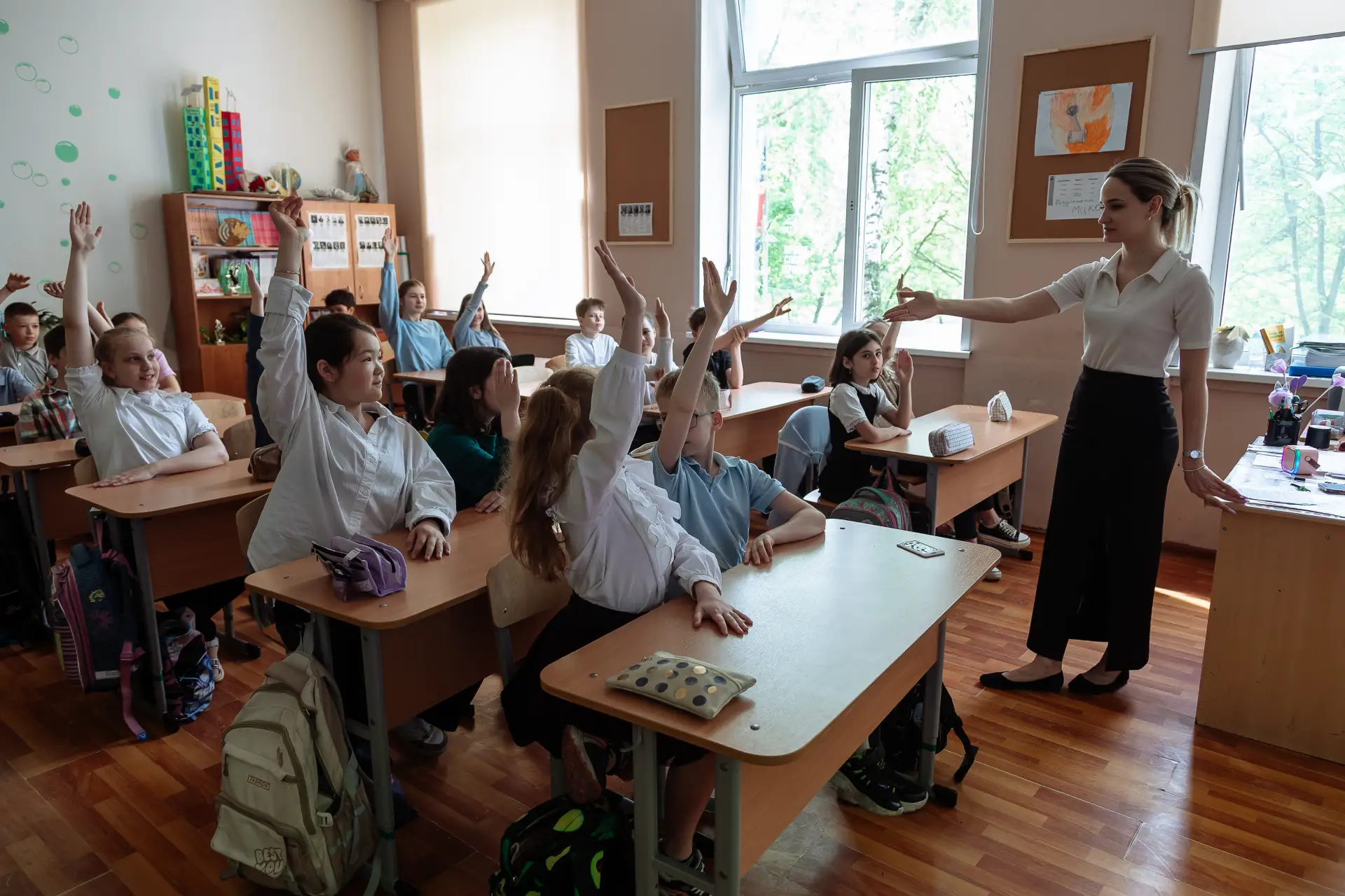 «Ценности, которые нас объединяют» — тема очередного занятия «Разговоров о важном».  🤔 Ребята обсуди