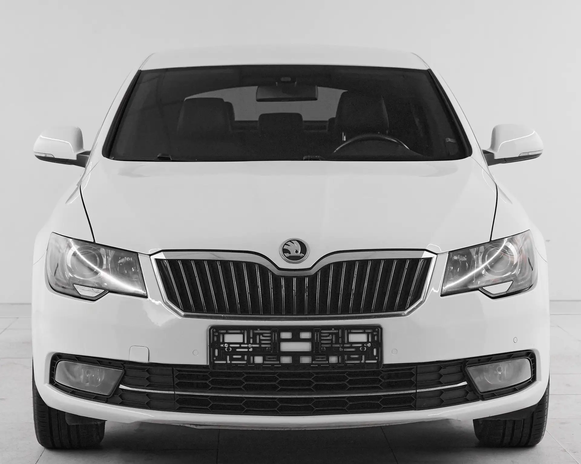 🏎 В НАЛИЧИИ Skoda Superb 2013 года в комплектации Elegance с пробегом