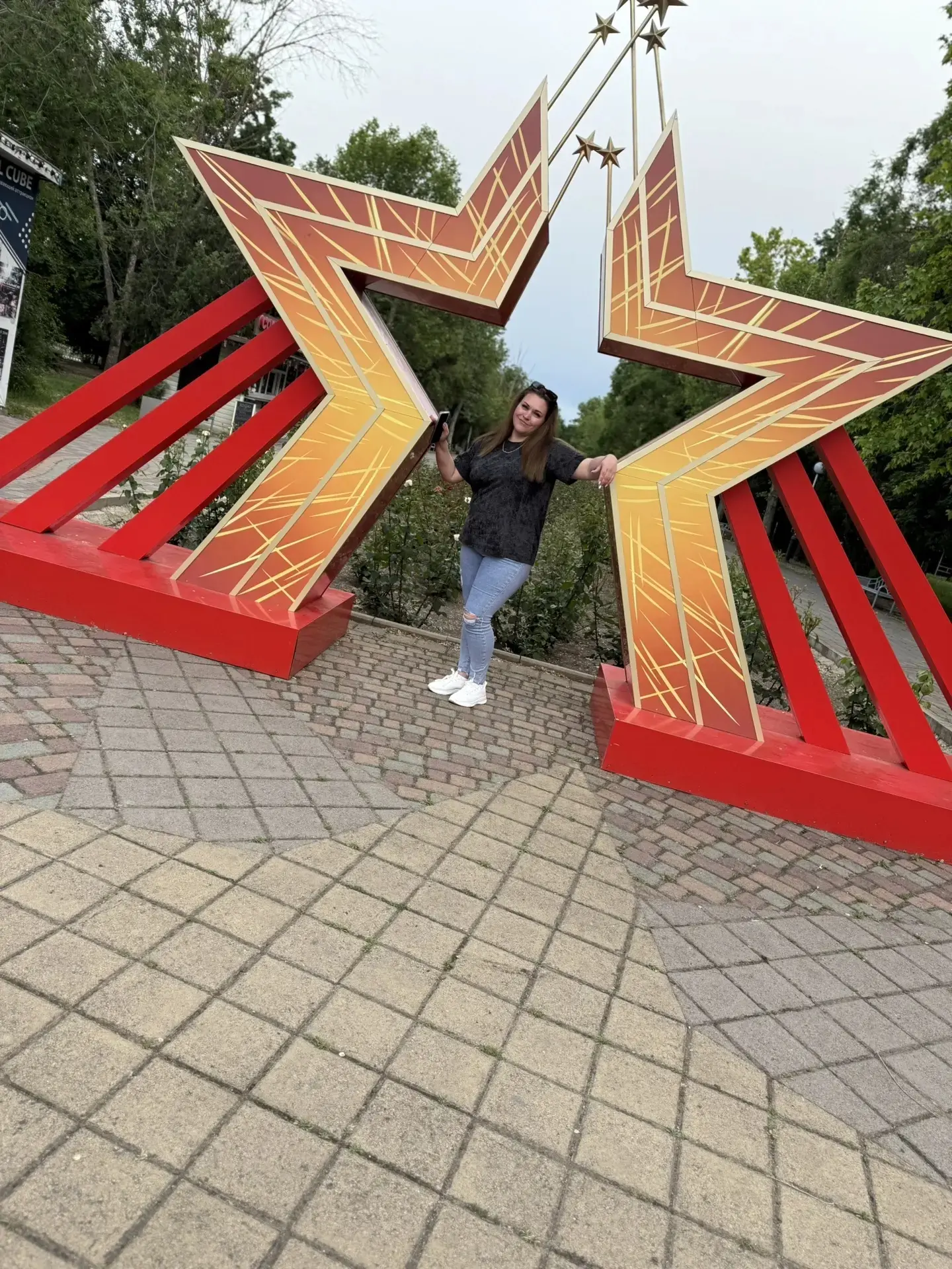 👧 Дарья, 33 лет
📍 Краснодар

📝 Все по плану

Ищи меня в боте 👇
🍷 МОЖНАЛИЗА — твой бот знакомств