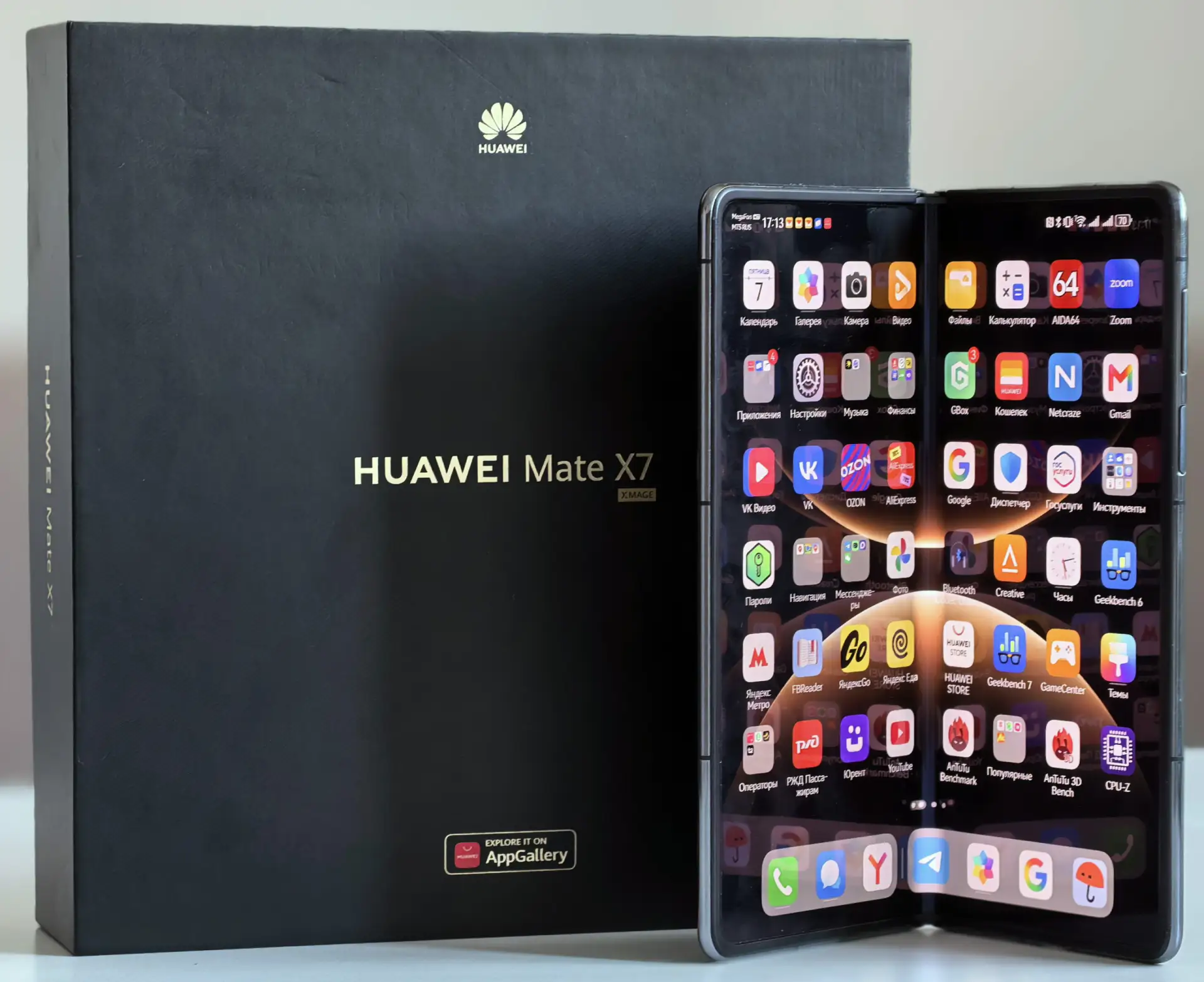 Обзор Huawei Mate X7: Первый раскладной смартфон, который я захотел