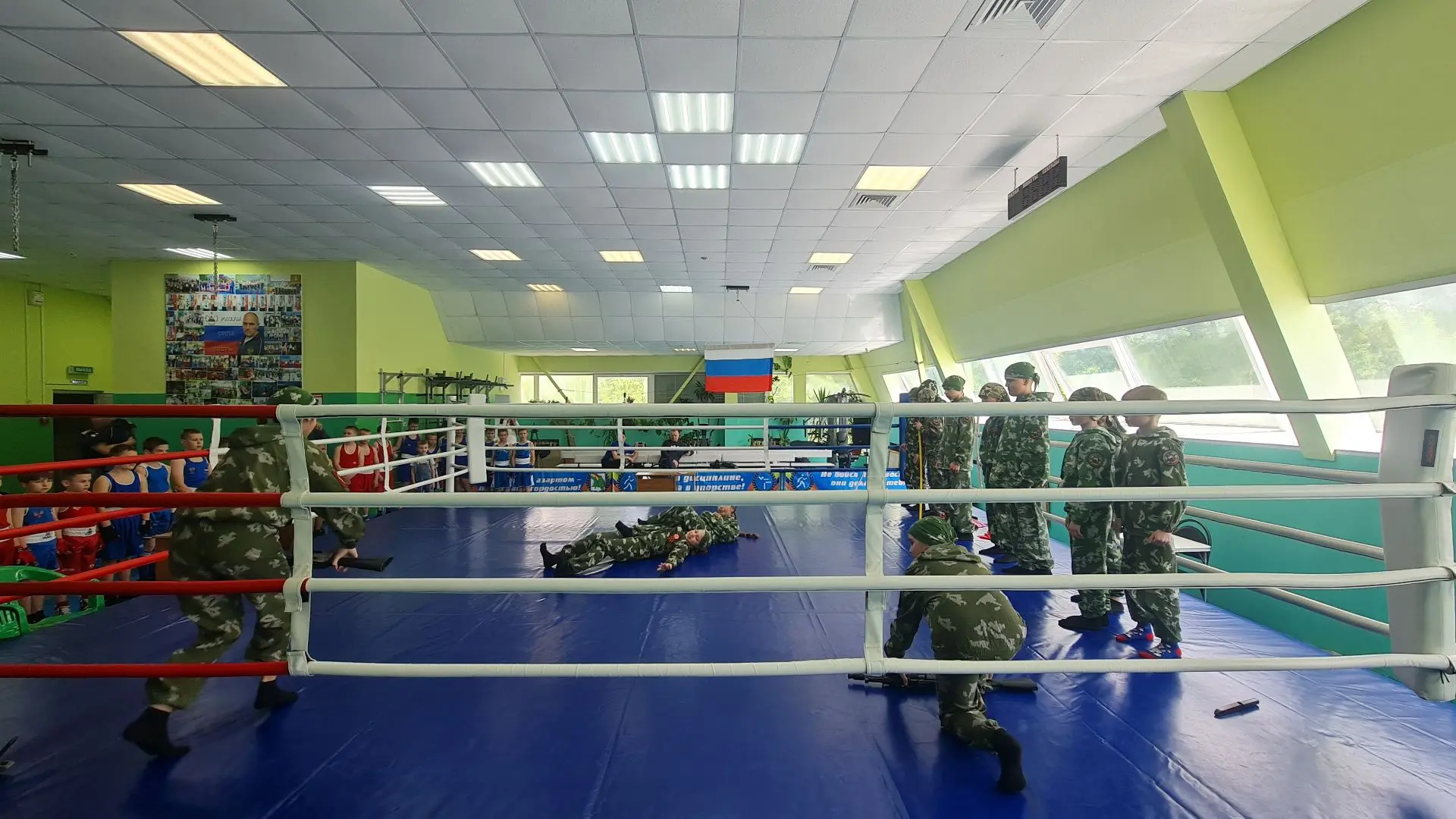 30 мая в зале бокса Молодёжного спортивно-досугового центра (МСДЦ) состоялся настоящий спортивный пр