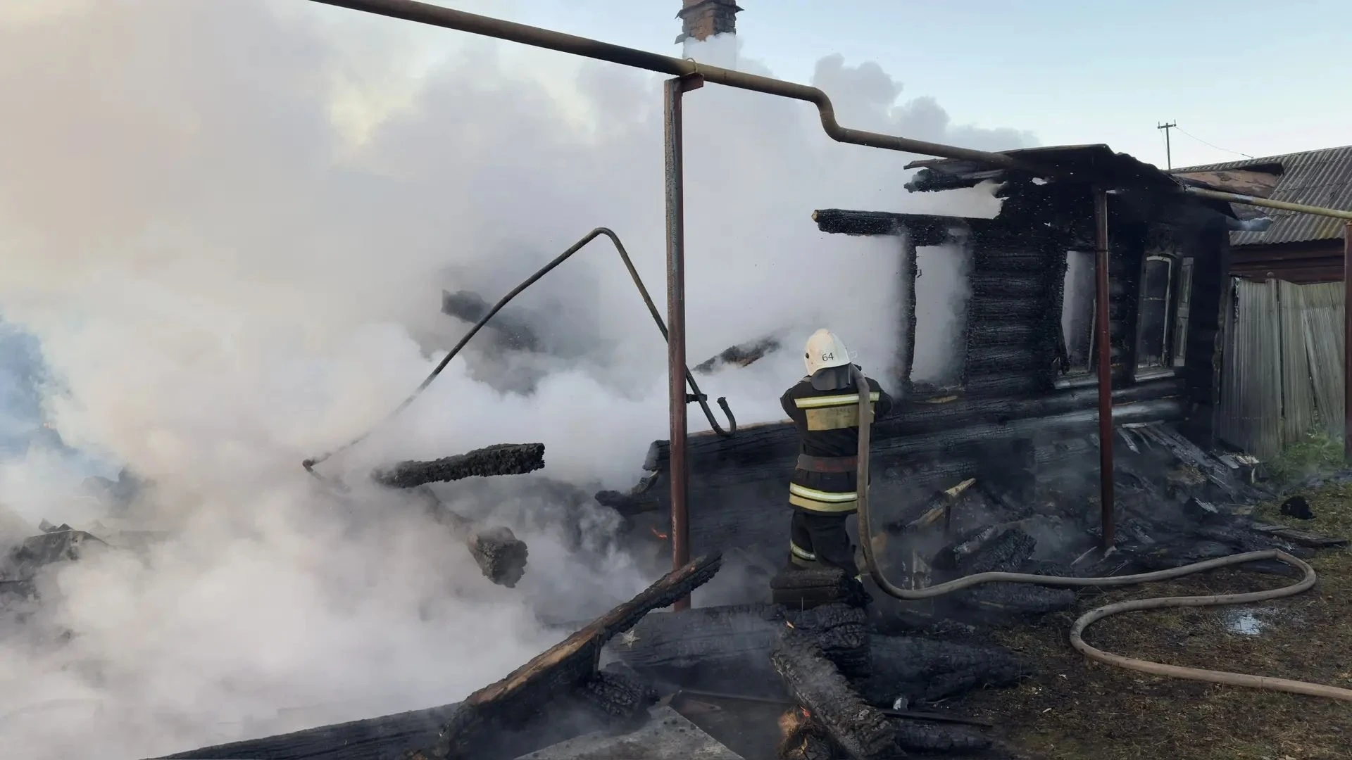 🚒 Пожар в селе Косой Брод: погиб хозяин дома