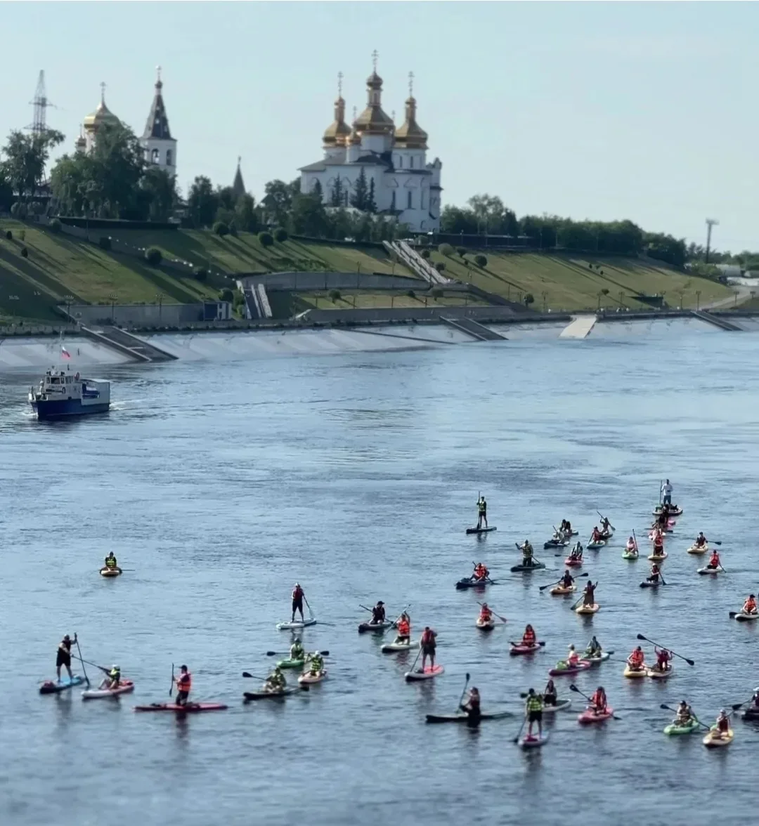 20 июня Давайте поддержим наших Выпускников на Вальсе на Набережной 

Любители SUP серфинга 🏄‍♂️ 

