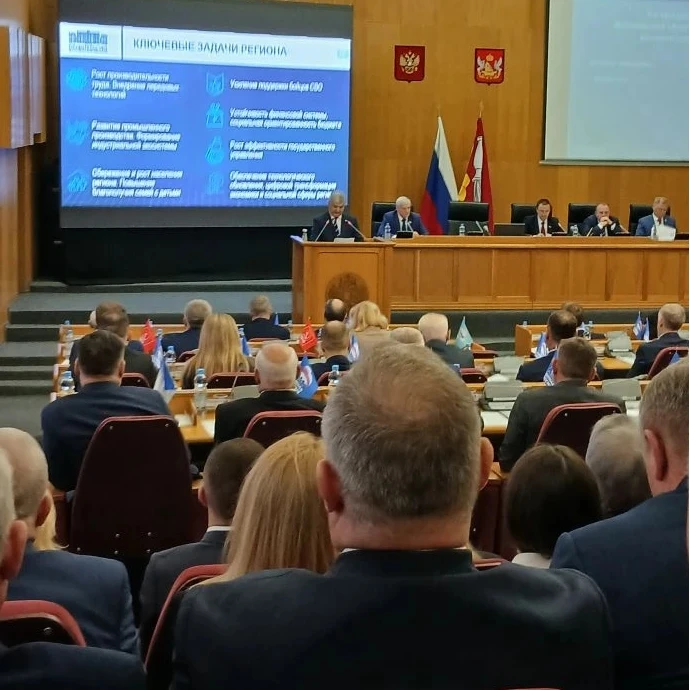 ✅ В четверг, 9 апреля, глава Бутурлиновского района Александр Головков и председатель Совета народны