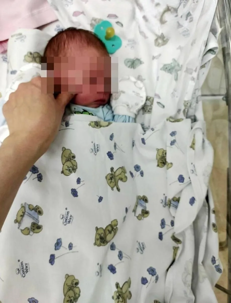 В Подмосковье родители требуют 15 млн рублей у больницы после ошибки врачей, сделавшей ...