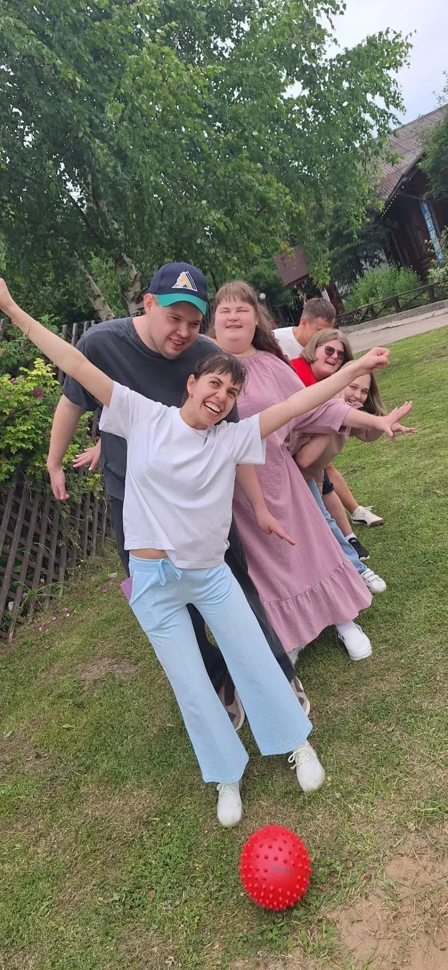 СЕМЬЯ – ЭТО МЕСТО, ГДЕ ВСЕГДА ТЕПЛО, УЮТНО И ВЕСЕЛО! ☀️ 
В преддверии самого тёплого праздника – Дня