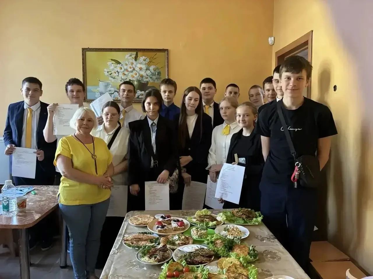 🧑‍🍳 Учащиеся 8 «Д» класса МБОУ гимназии «САН» г. Пензы успешно завершили обучение по ...