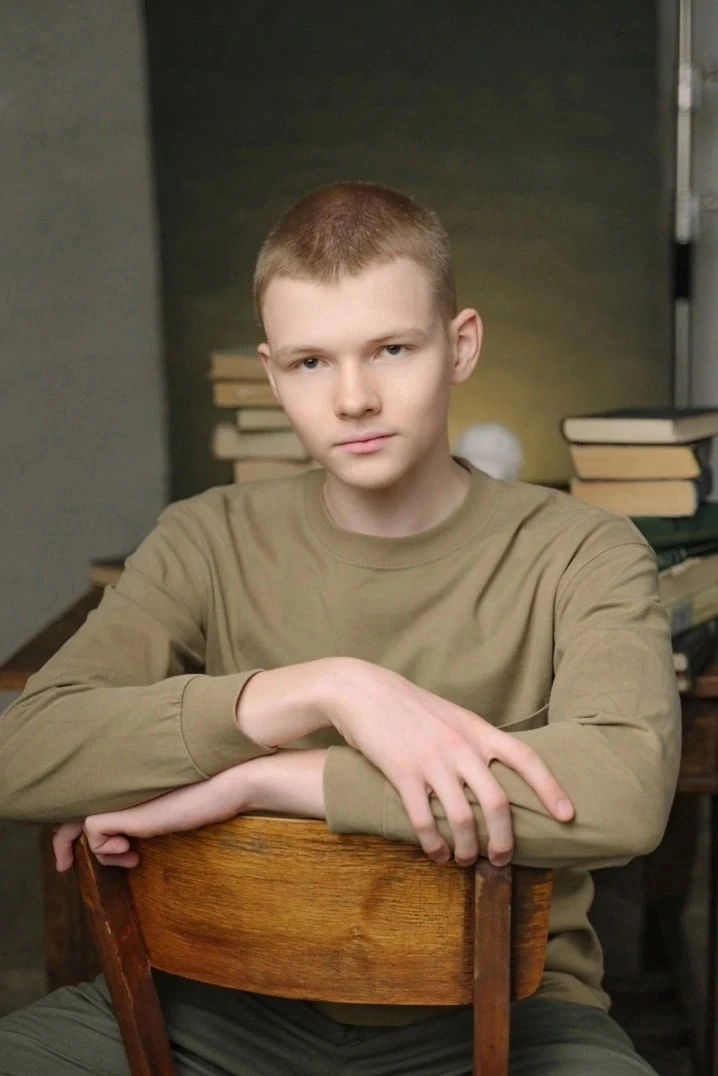 Друзья, просим вашей поддержки для талантливейшего ученика, абсолюта Всеросса по биолог...