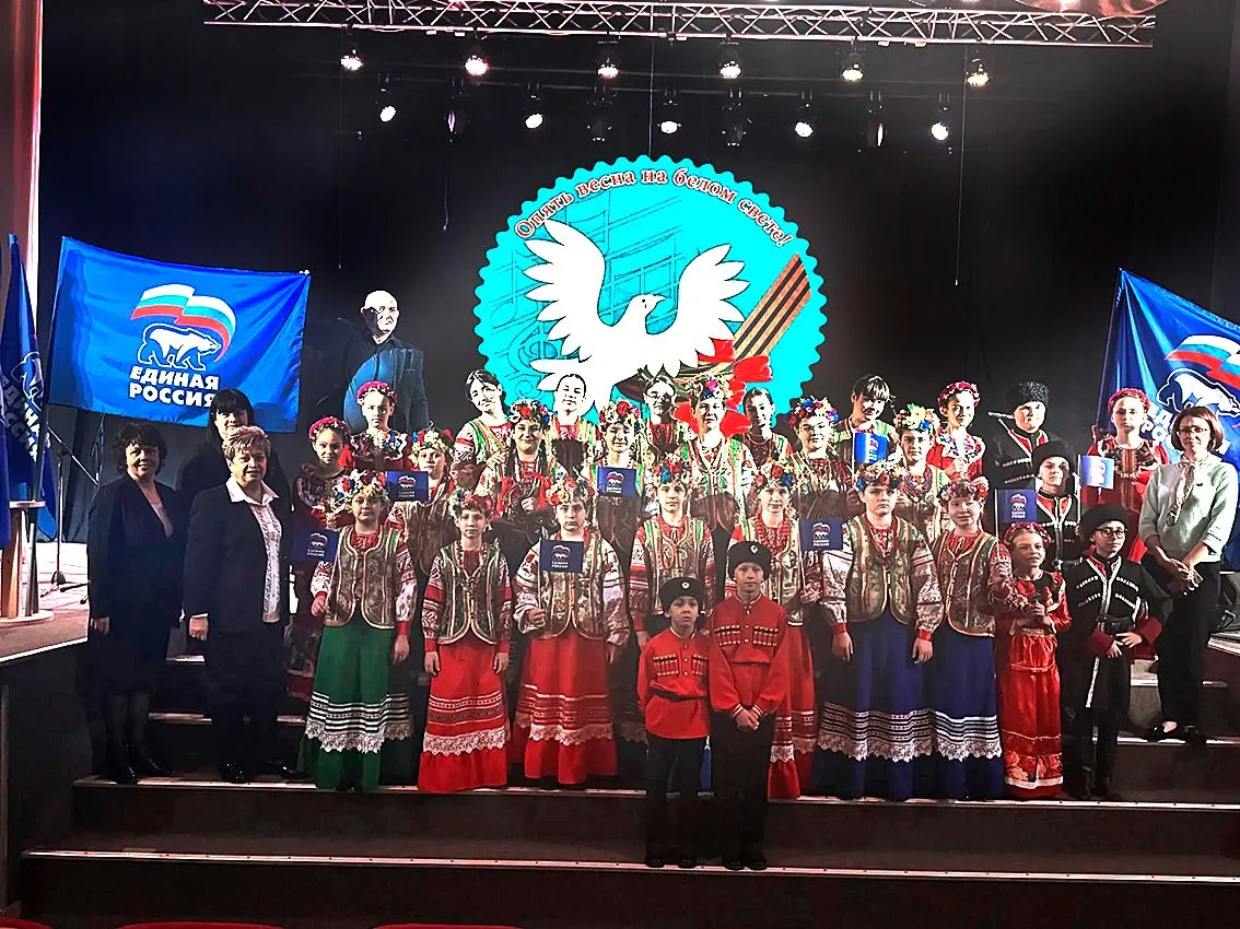 НОВОЕ ЗВУЧАНИЕ ХОРОВОГО КОНКУРСА   В Новороссийске прошел XII Открытый межзональный вокально-хоровой