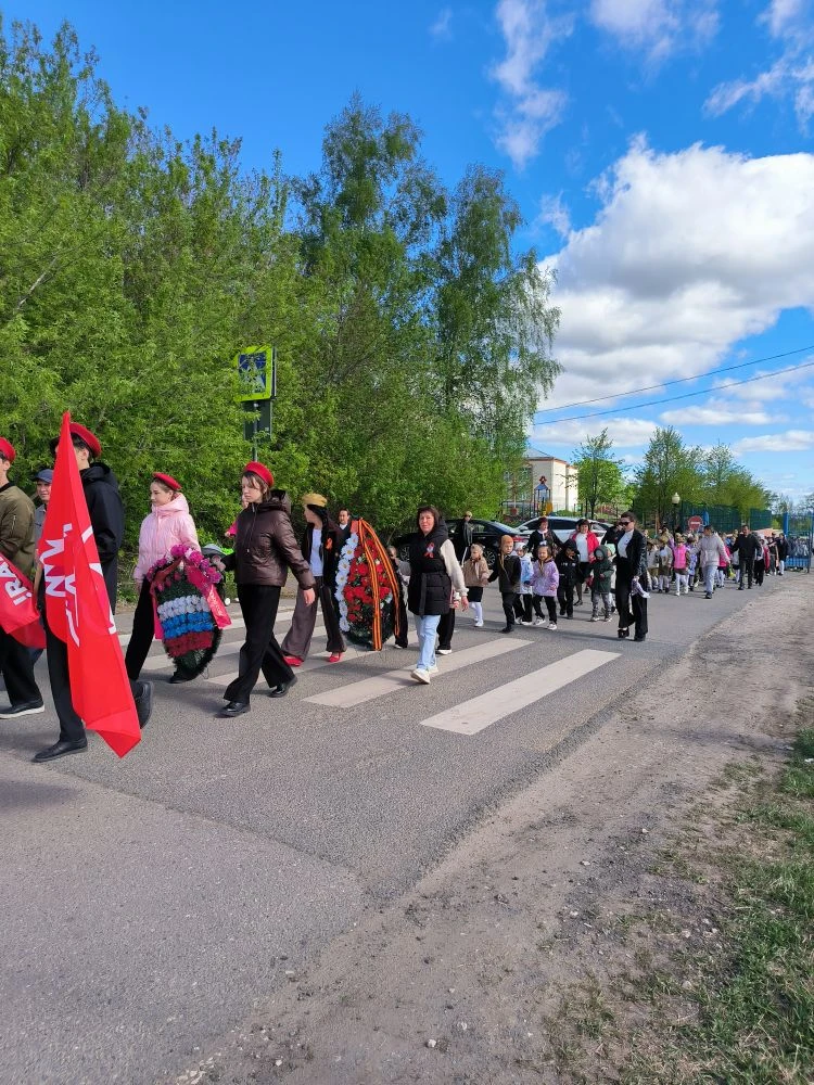 Сегодня наши воспитанники прошли в рядах «Бессмертного полка». Это было трогательное зр...
