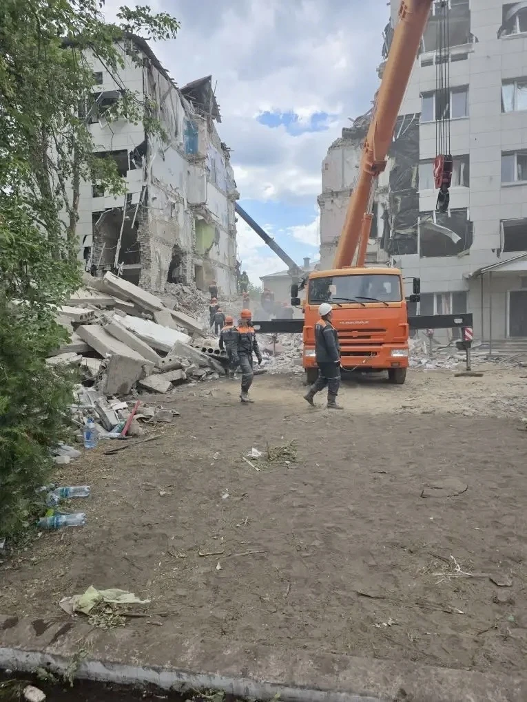 О трагедии в Старобельском профессиональном колледже  До 10 человек выросло число погибших в результ