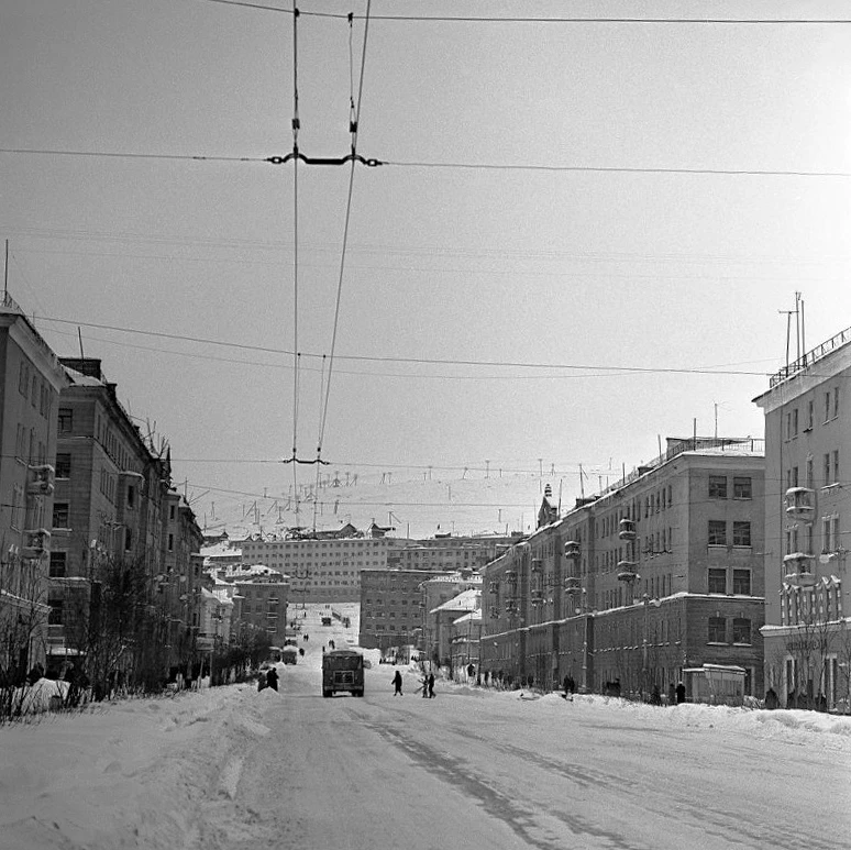 1965 год