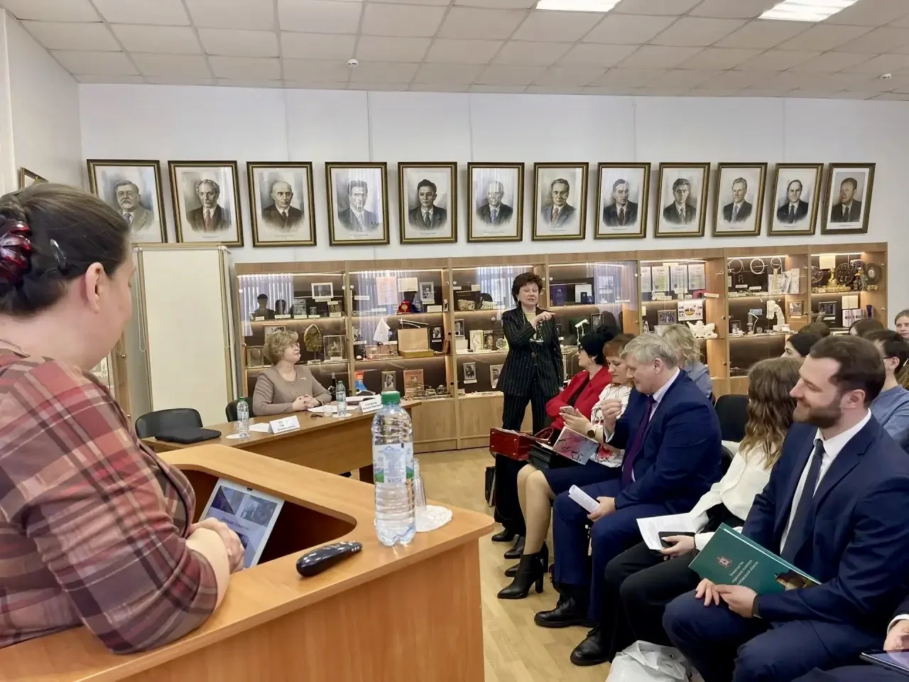 Сегодня в Приволжском Исследовательском Медицинском Унивесиверситете День ЗакСобрания. Депутаты, мин