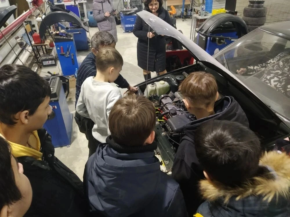 Прикоснись к профессии: профпроба "Автослесарь" 🔧🚗 6 февраля, в РММ (ремонтно-механические мастерски