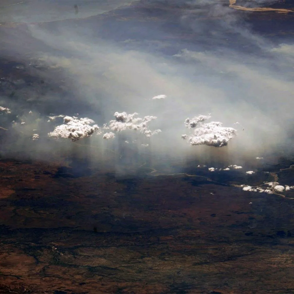 Благодаря современной фототехнике с Международной космической станции можно увидеть даже дождь 🌧️😍
