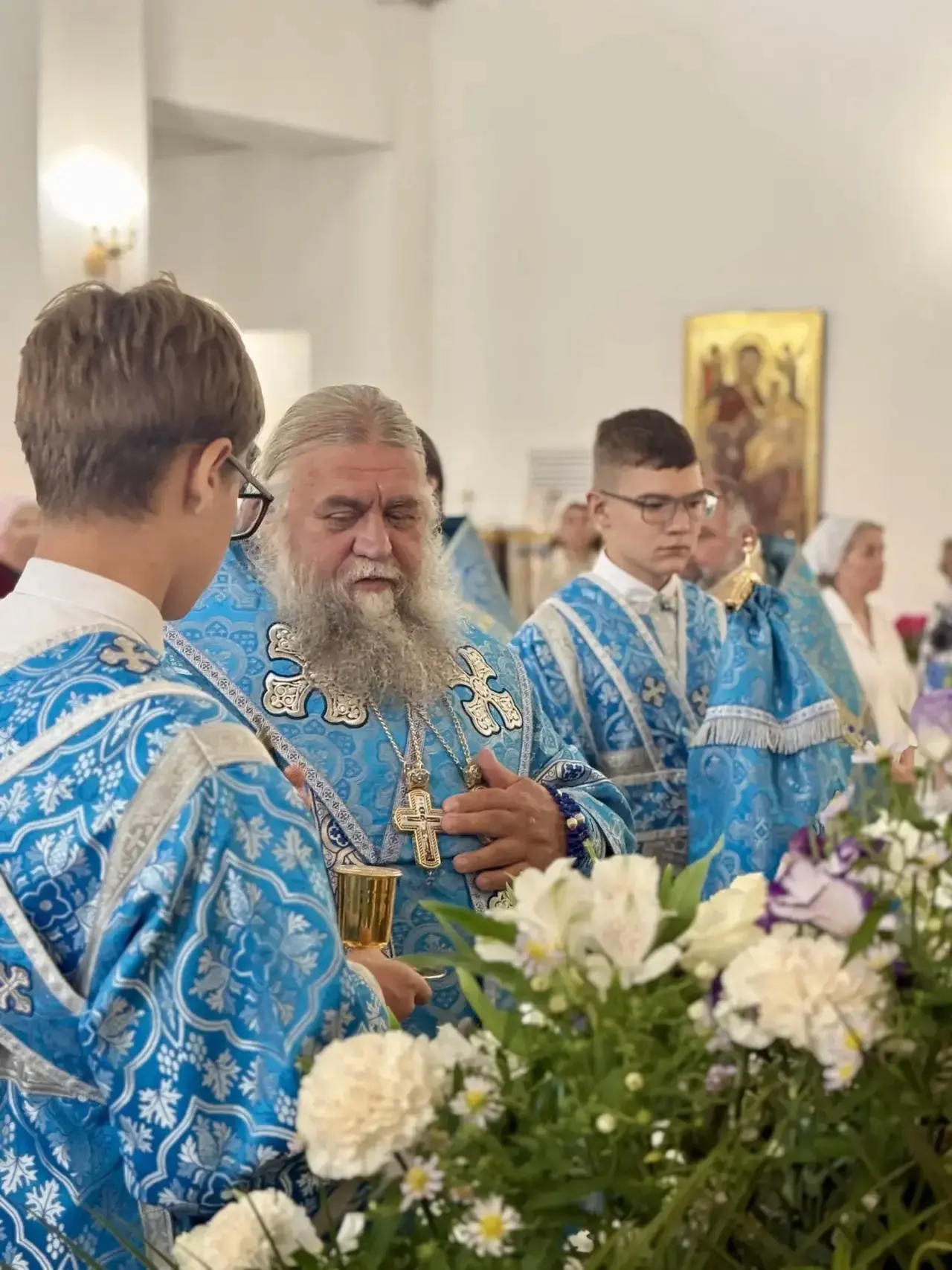 Епископ Константин возглавил торжественную Литругию в Неделю 13-ю по Пятидесятнице в со...