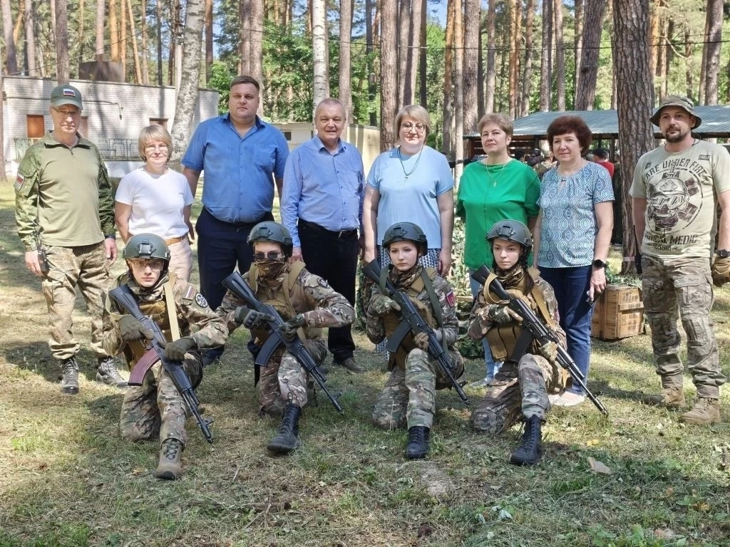 На территории оборонно-спортивного лагеря "Сосновый бор" в Тулиновке завершилась масштабная подготов