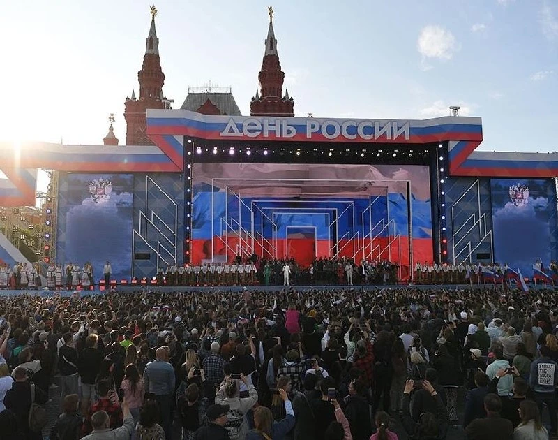 🤨 Концерт ко Дню России на Красной площади отменили впервые с 2003 года