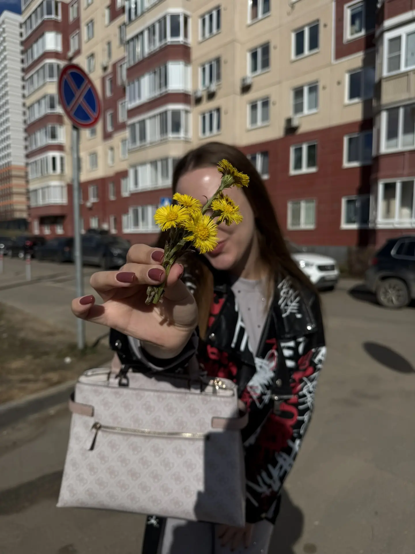 на фотосете с одуванчиками 😁🌼