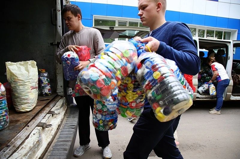 В Воскресенске прошла масштабная экологическая акция «Добрые крышечки»  В Воскресенске в пятый раз п