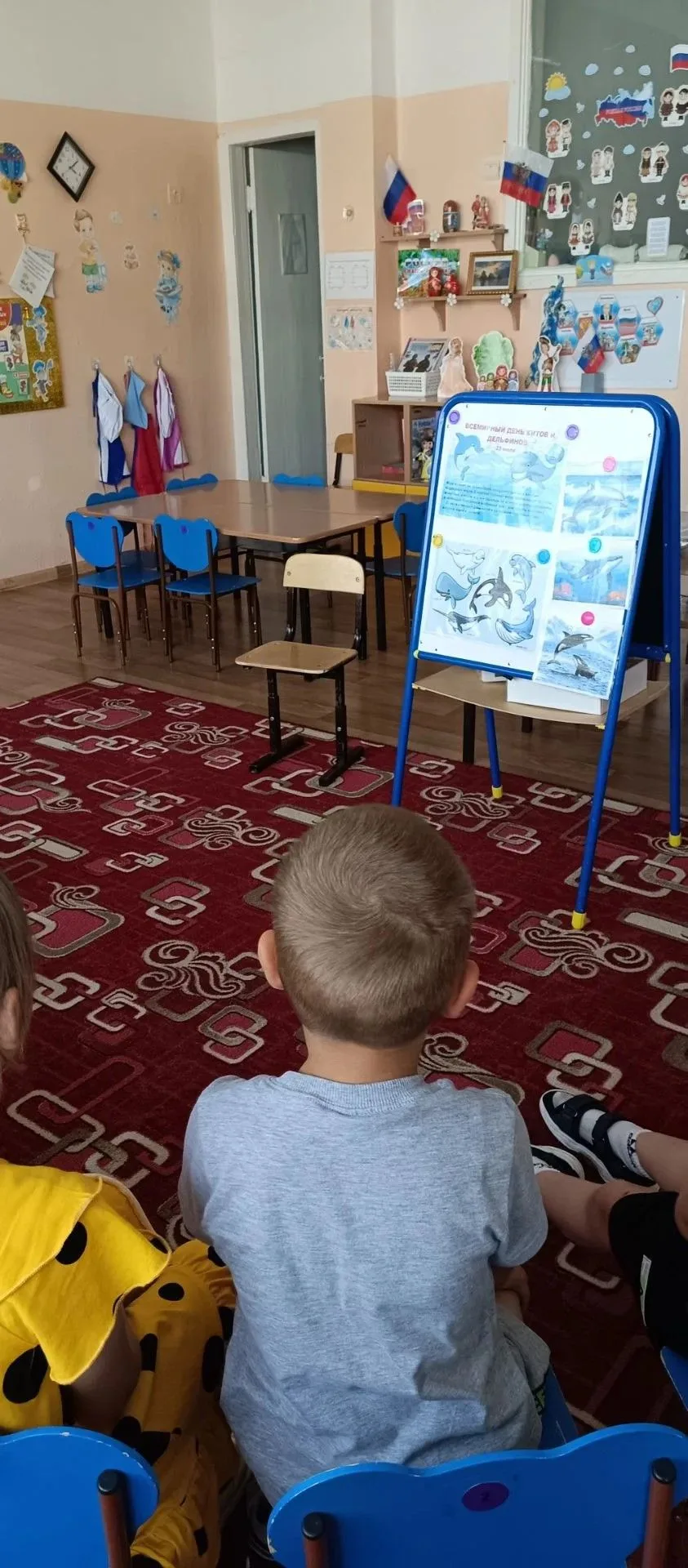 Сегодня в группе «Почемучки» 🐳 прошло увлекательное занятие, посвященное Дню китов и дельфинов 🌊Эт