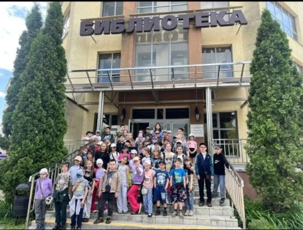 4 июня в канун дня рождения великого поэта А.С. Пушкина ребята посетили Центральную гор...
