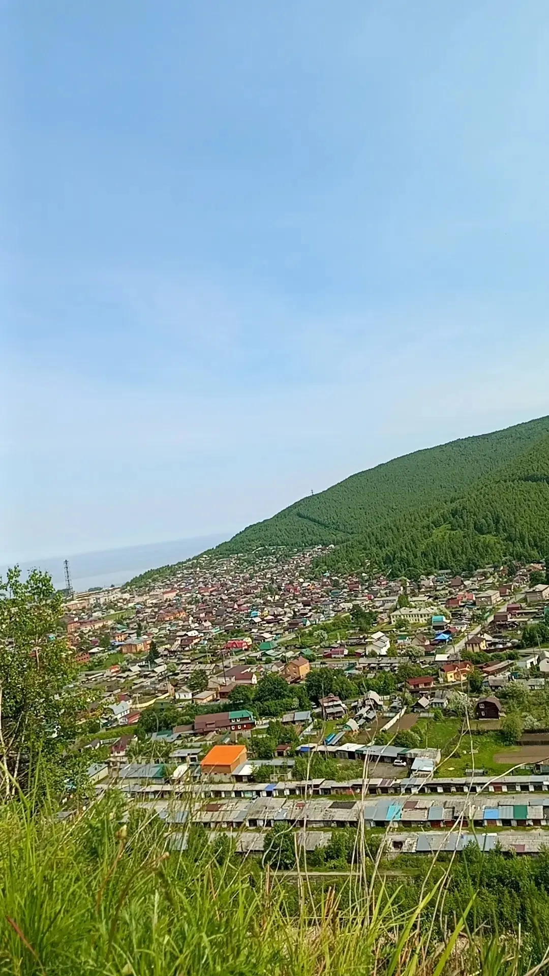 Лето в самом разгаре, и Школа №1 запускает яркий летний фоточеллендж! 🌞📸

Мы приглашаем вас присое