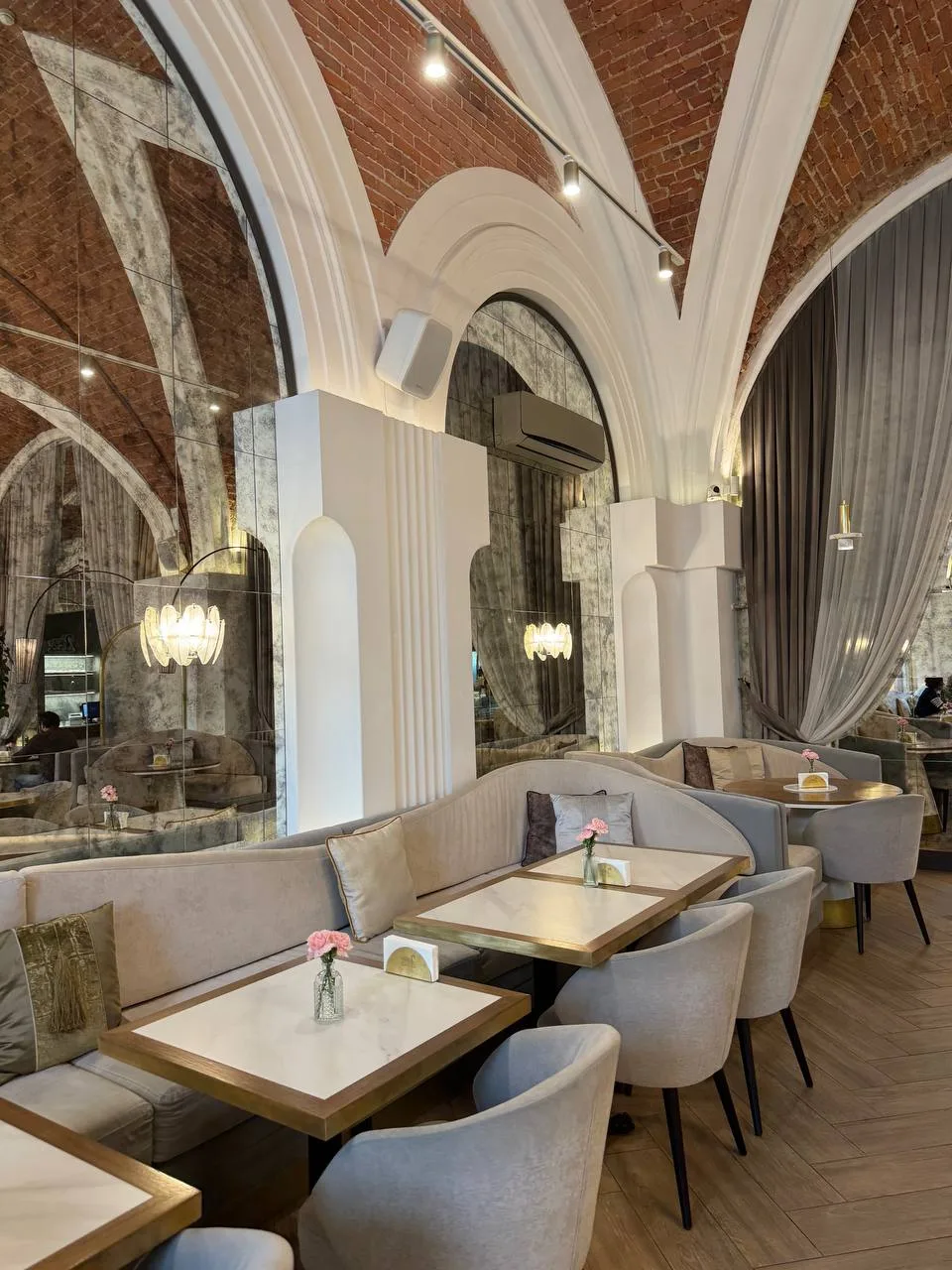 Завтрак недели: изысканный в Grand Café Pavlova  Ресторан французской кухни с русским акцентом встре