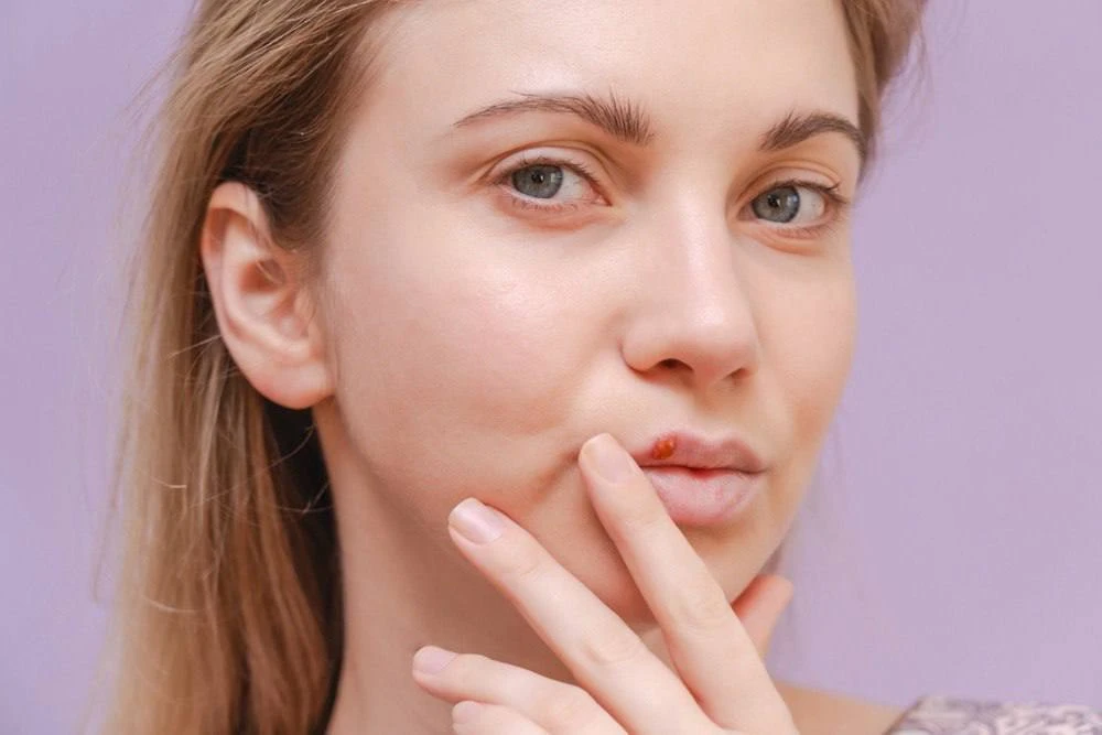 Частые простуды и герпес на губах — сигнал, что вы не успеваете отдохнуть

Спорт укрепляет иммунитет