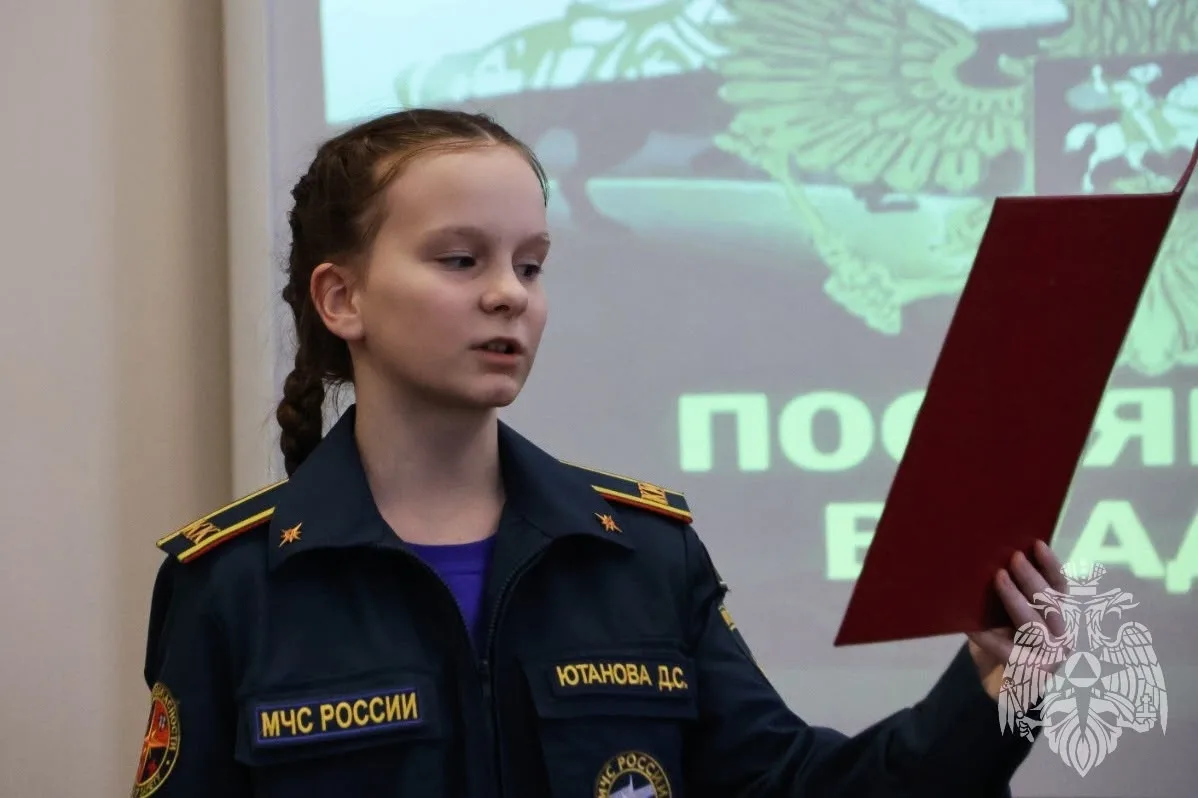 Теперь кадеты  Сегодня в актовом зале Специализированной пожарно-спасательной части ФПС ГПС Главного