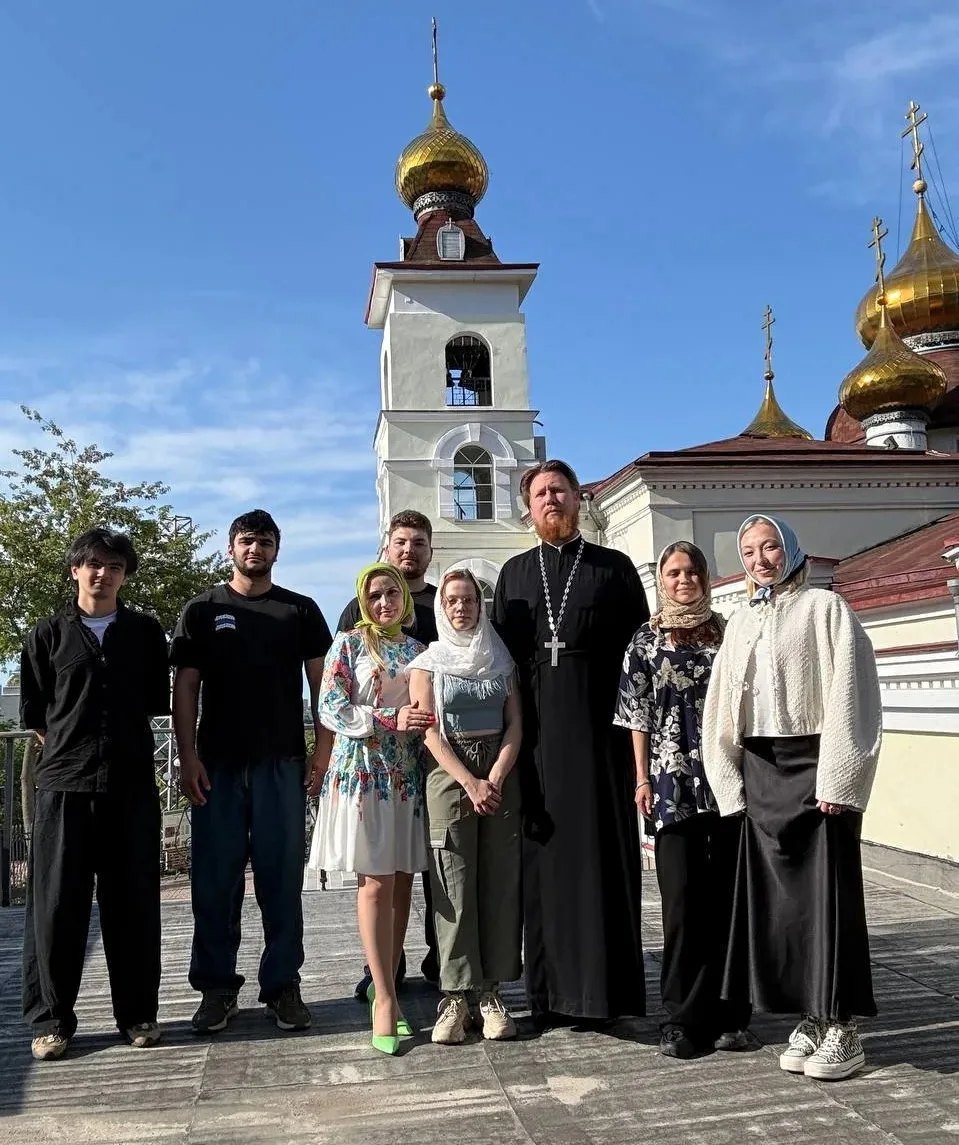 Студенты ДВФУ защитили два социальных проекта в сотрудничестве со Свято-Никольским прих...